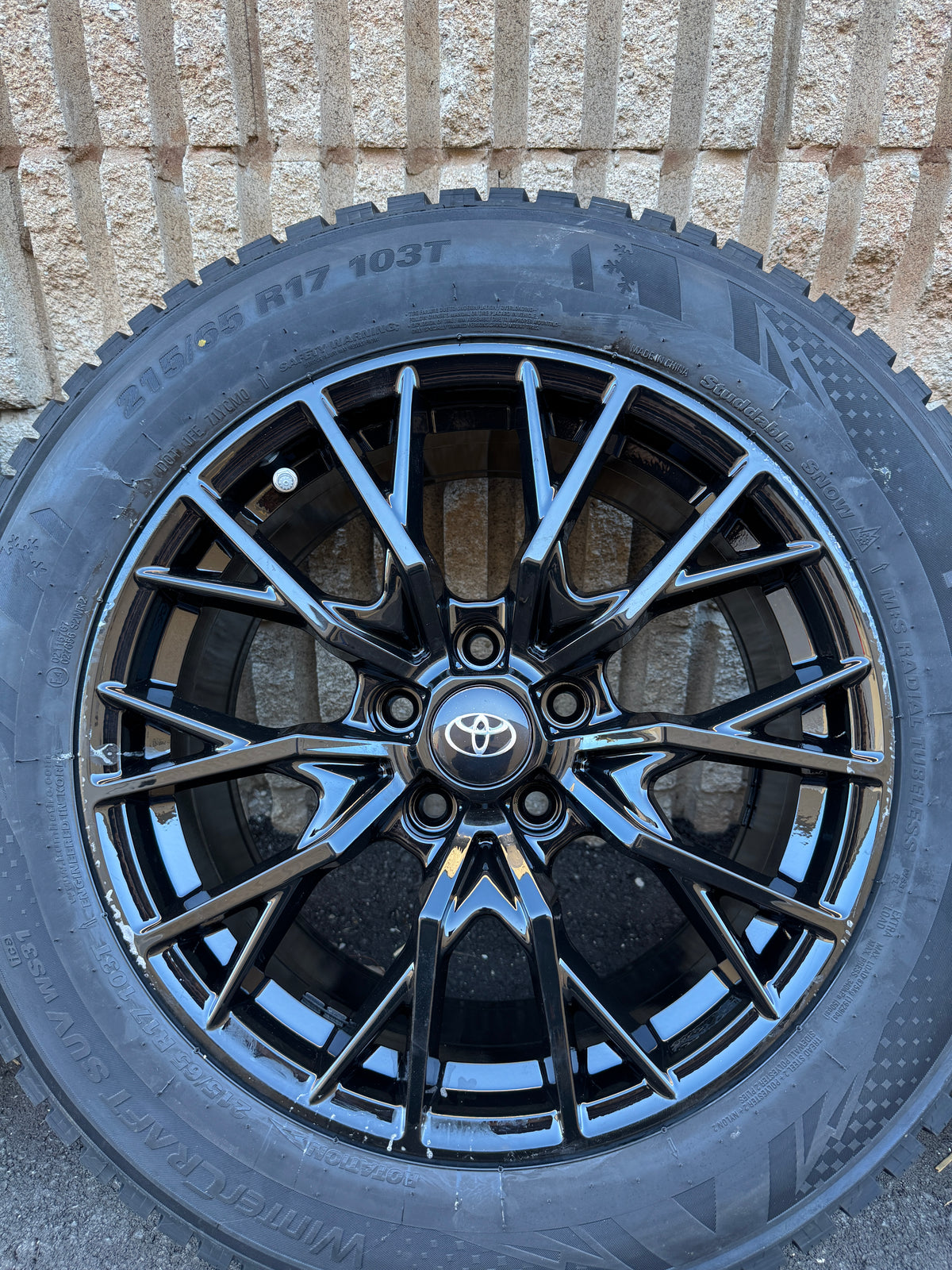 Toyota Corolla Cross 17" Winter Tire & Wheel Package