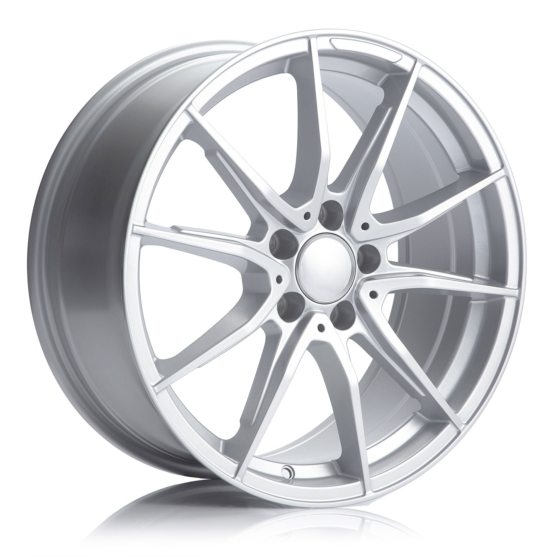 Mercedes-Benz GLB 18" Summer Package